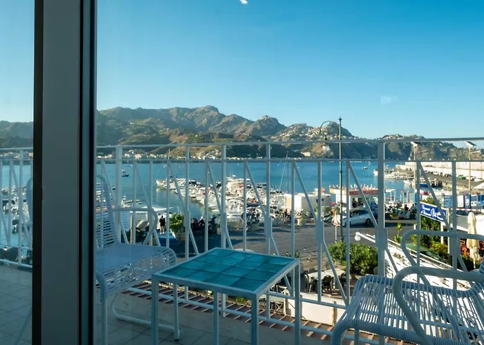 La Sirena Guest house Giardini Naxos